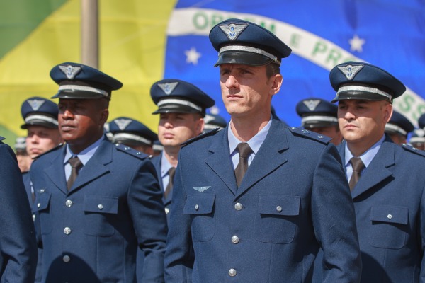 Nas duas localidades formaram-se 117 militares de diversas especialidades