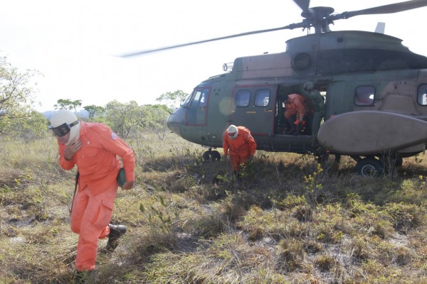  Chamas já consumiram cerca de 30 mil hectares na Chapada Diamantina 