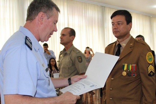 O órgão regional entregou aos homenageados a menção “Destaque SIPAER” O órgão regional entregou aos homenageados a menção “Destaque SIPAER”