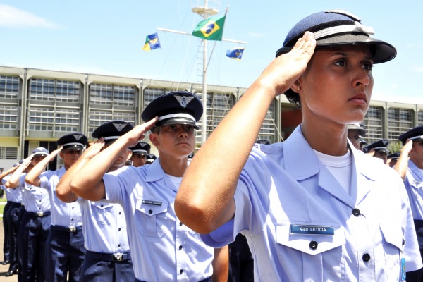 Durante 40 dias, os cadetes tiveram diversos tipos de instrução