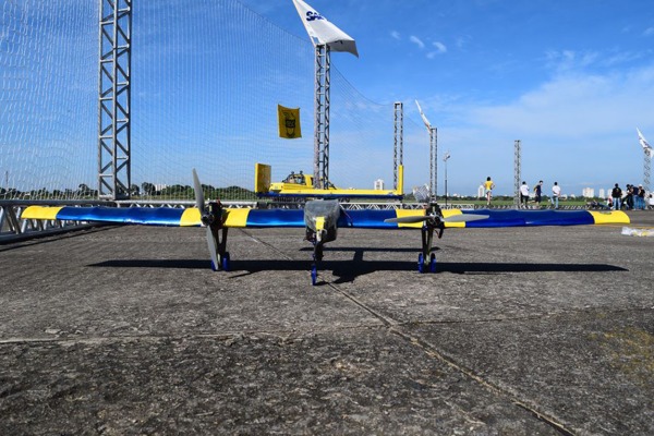 Torneio segue até domingo (13/03) com 72 equipes de oito países