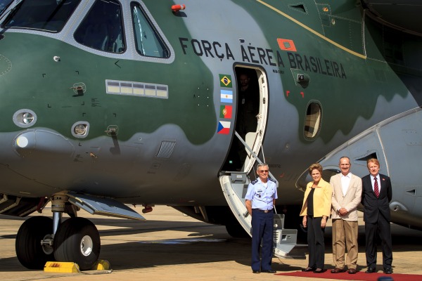 KC-390 esteve na capital federal cumprindo uma das etapas de ensaio em voo e certificação