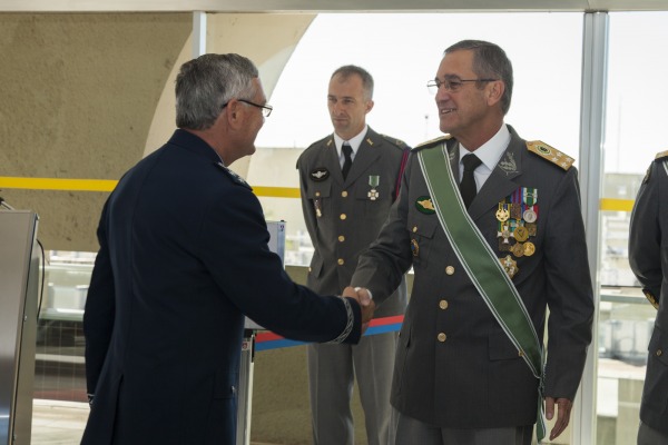 Instituição celebra 368 anos de criação com cerimônia militar em Brasília (DF)