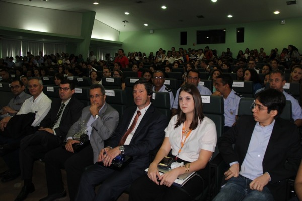 Evento também arrecadou 1 ton de alimentos que serão doados a quatro instituições de Manaus