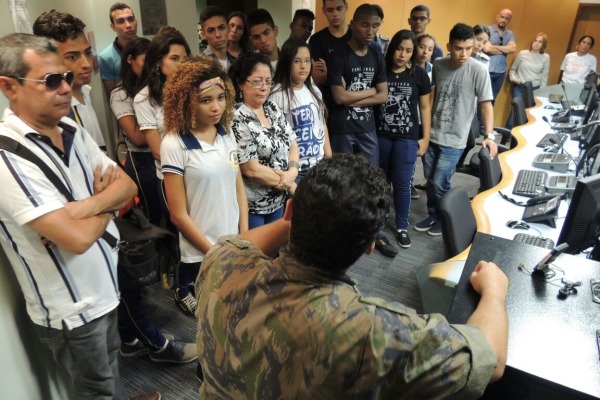 alunos da rede estadual de ensino visitam o CLA | Sd Rodrigo- CLA