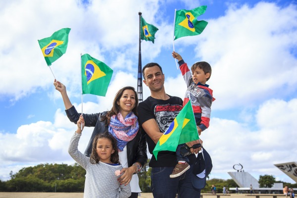 A solenidade ocorre todo primeiro domingo do mês em forma de rodízio com outras instituições