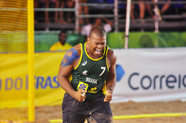 Sgt Gusmão joga pela seleção na Hungria/CBHb