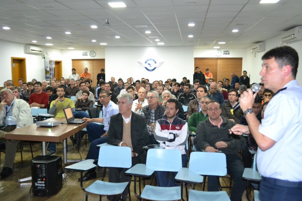 Pilotos da aviação geral participam do workshop em São Paulo