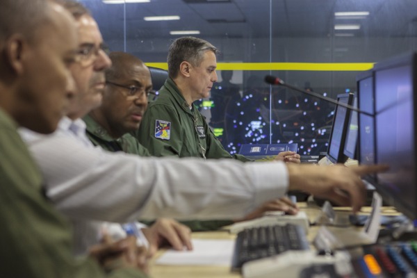 Monitoramento do espaço aéreo de todo o País é coordenado pelo Comando de Defesa Aeroespacial, em Brasília