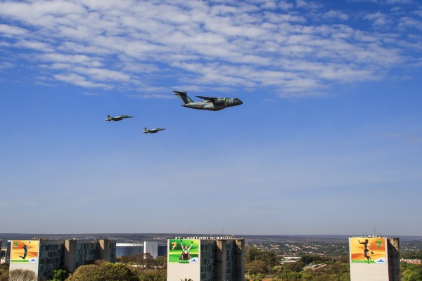 A cerimônia também contou com o desfile dos atletas olímpicos