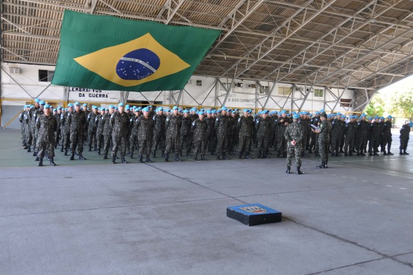 Contingente é formado por 990 militares entre homens e mulheres de unidades do Nordeste