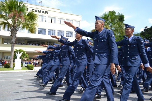 Novos soldados durante o desfile da tropa no I COMAR