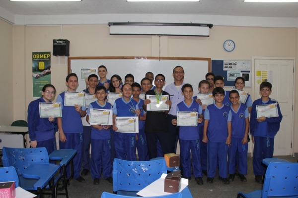 Escola Brigadeiro Camarão conquista 9 medalhas em olimpíada de matemática