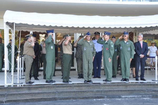 Na cerimônia também houve a desativação oficial da Base Aérea de Recife (BARF)