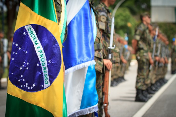 Durante a solenidade foi realizada uma simulação de um acionamento de defesa antiaérea