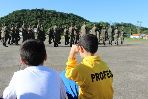 A novidade é a participação do Avaí Futebol Clube que montará escolinhas de futebol para os alunos inscritos