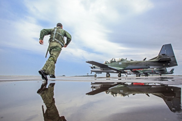 Saiba o que acontece quando uma aeronave desconhecida é detectada pelos radares da Força Aérea