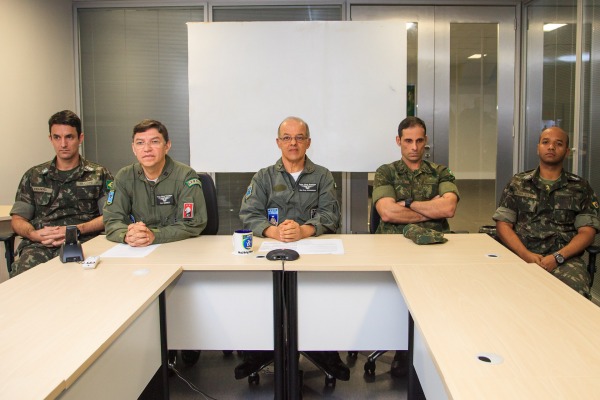 Major-Brigadeiro Mangrich participou da primeira videoconferência realizada via SGDC