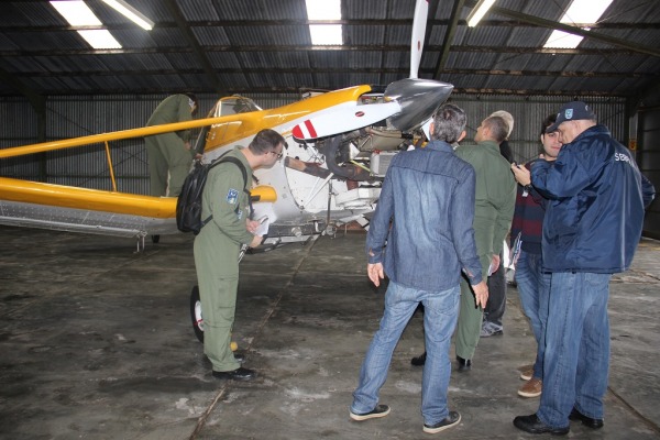 O curso debateu diversos temas, como planejamento operacional, manutenção de aeronaves e performance de voo