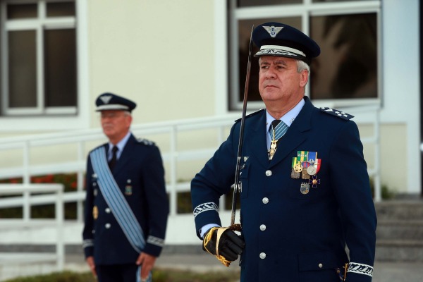 Novo diretor recebeu o cargo do Tenente-Brigadeiro do Ar Carlos Vuyk de Aquino