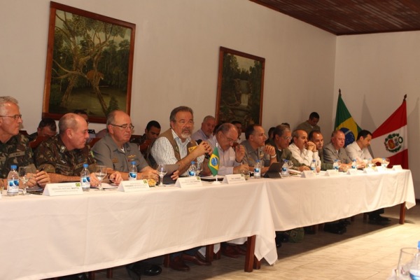 Encontro reuniu autoridades e tratou de controle e segurança na área de fronteiras