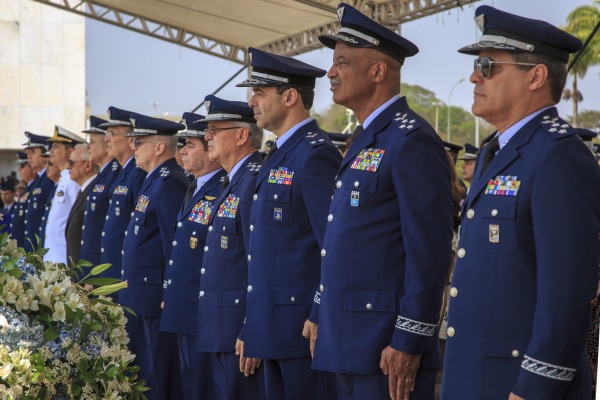 Oficiais-Generais das Forças Armadas durante a cerimônia