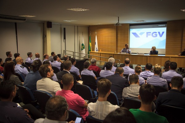 Evento realizado em Brasília (DF) teve palestra do Diretor-Geral do DCTA