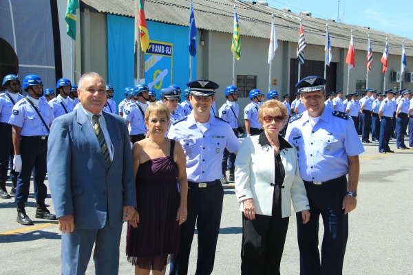 Homenagem a aqueles que prestaram relevantes serviços ao SISMAB