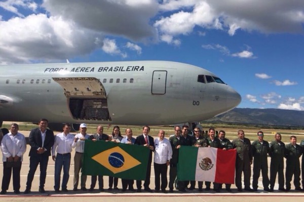 Chegada da aeronave ao México 