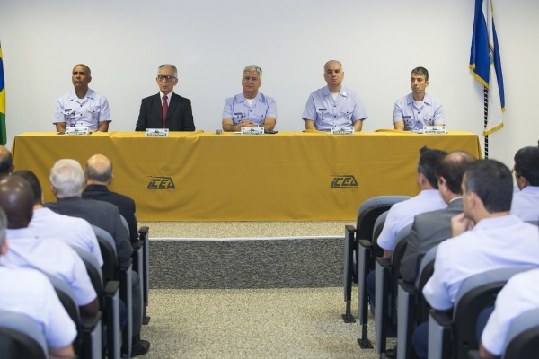 Formatura do curso de Inspeção em Voo