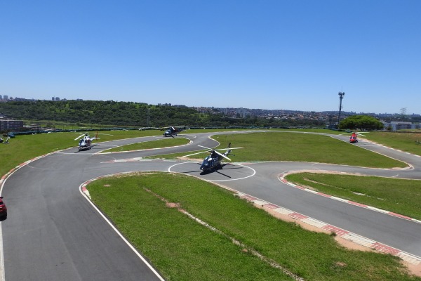 Movimentação nos helipontos de Interlagos durante evento