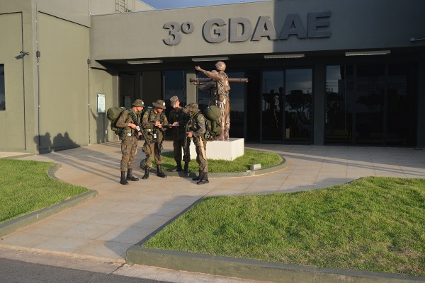 Os cabos e soldados formados comporão as equipagens operacionais do 3º GDAAE