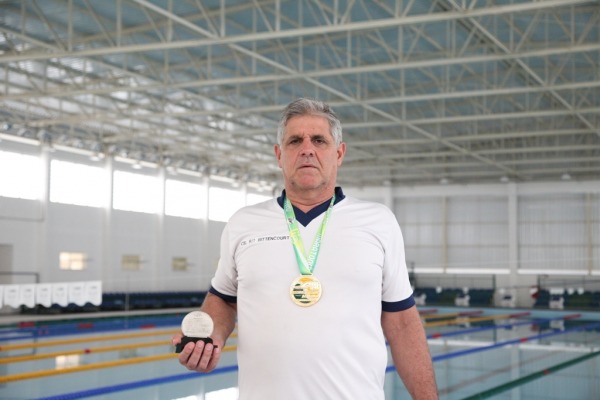 Eles conquistaram medalhas em Natação, Orientação e Hóquei sobre a Grama