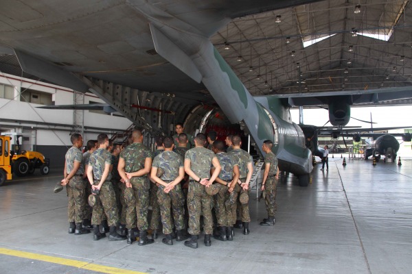 Cadetes participaram de visita de estudos à Amazônia