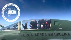 A Força Aérea Brasileira é responsável por Controlar, Defender e Integrar em um cenário de 22 milhões de quilômetros quadrados