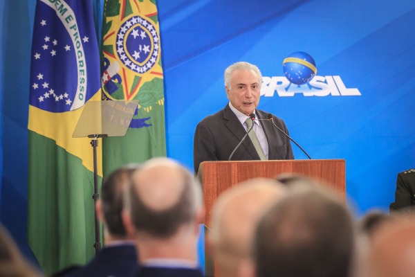 Presidente Michel Temer parabenizou os promovidos