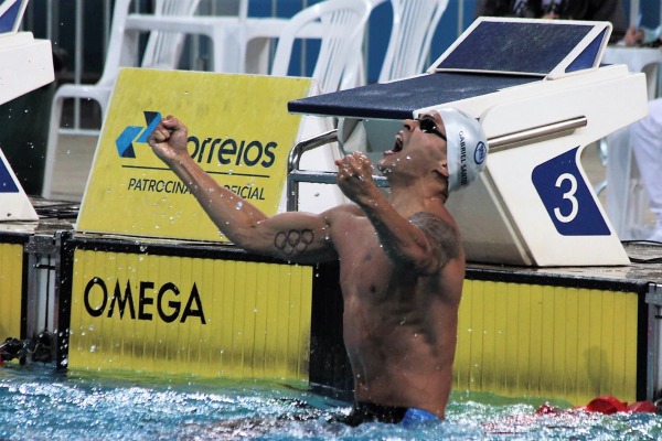 Sargento Gabriel vencedor dos 100m livre