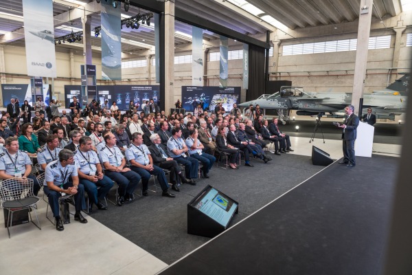 Saab Aeronáutica Montagens produzirá seis segmentos para o caça brasileiro 