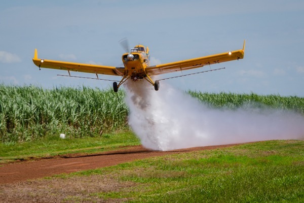 Programação prevê temas como aspectos médicos e psicológicos, gerenciamento do risco e manutenção de aeronaves