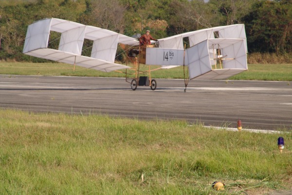 Evento, a ser realizado nos dias 21 e 22, terá como atrações os voos das réplicas das aeronaves 14-Bis e Demoiselle