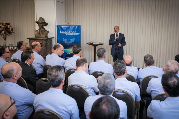 Temas ligados à atual conjuntura da América do Sul foram debatidos na palestra