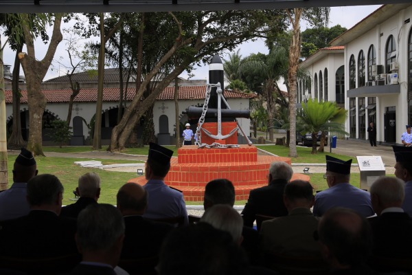 A escultura da “Gênese do COMAER” esteve presente nos primórdios da Instituição e agora volta a ser exibida