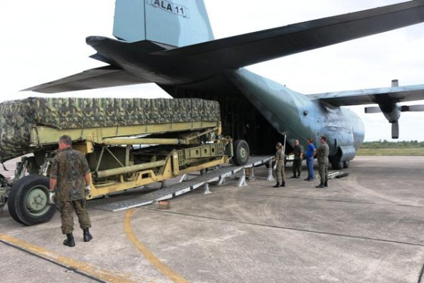 Logística complexa para a CRUZEX 2018 envolveu transporte aéreo e terrestre para deslocamento de antenas, radares e militares