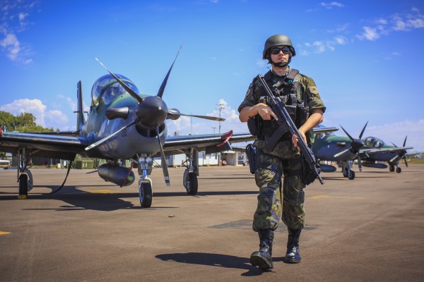 Reportagem apresenta histórico e cenário atual da Infantaria da Aeronáutica