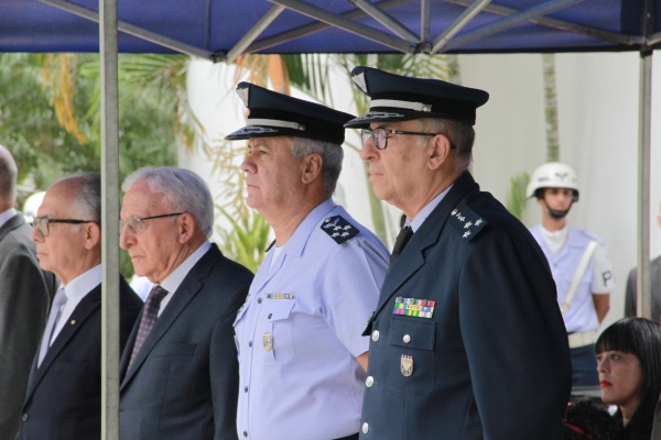 Além de cerimônia militar, a programação contou ainda com a realização de Jornada Científica, palestra e visita ao LAQFA