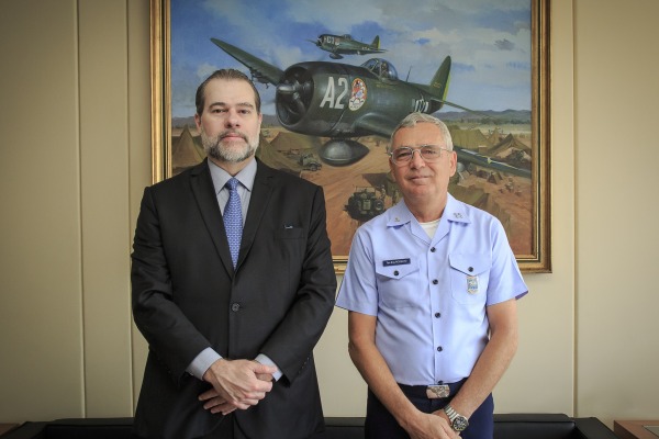 Ministro Dias Toffoli e Tenente-Brigadeiro Rossato