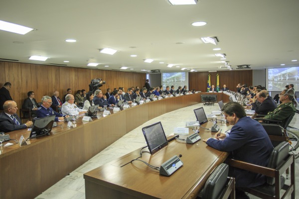 Durante encontro, Tenente-Brigadeiro Rossato fez balanço das atividades da Força Aérea