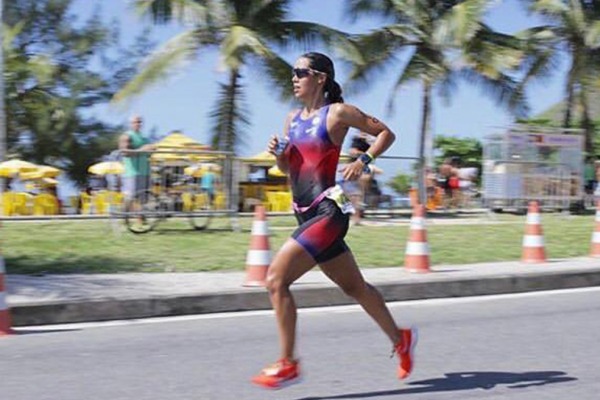 Sargento Luíza Cravo na 1º Etapa do Rio Triathlon