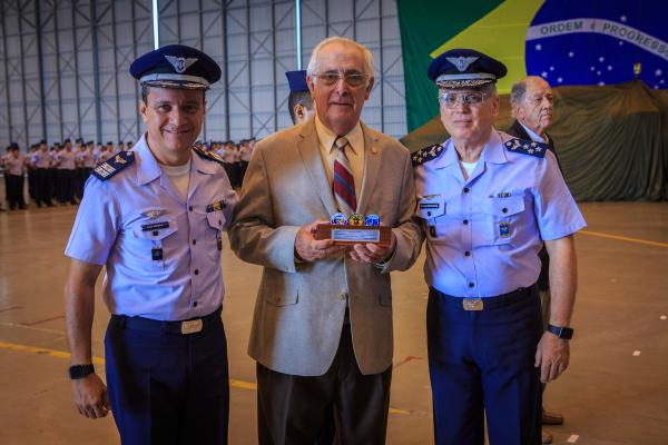 Comandante da Ala, Coronel Blower e Comandante da Aeronáutica