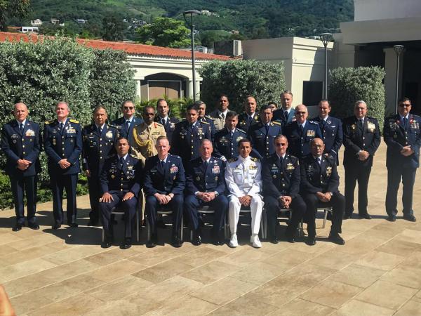 Comandante da Aeronáutica participa do evento até a próxima sexta-feira (21)